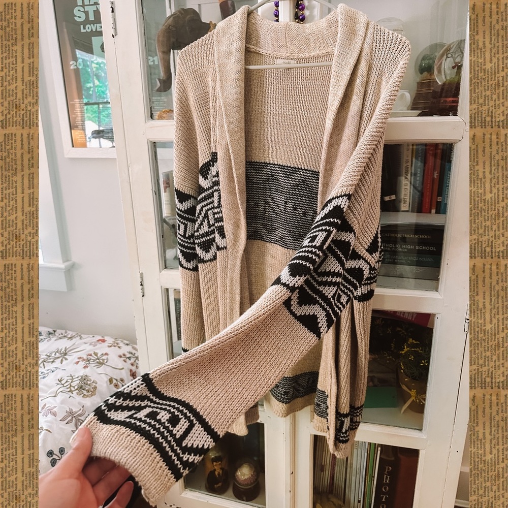Urban Outfitters Beige and Black Cardigan